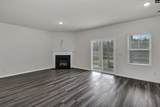 2276 Allan Crest Road - Photo 3
