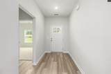 122 Middlesex Court - Photo 2