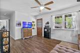 105 Wye Street - Photo 6