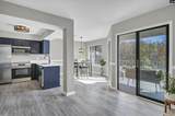 320 Shoreline Drive - Photo 8