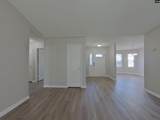 512 Crossing Drive - Photo 2