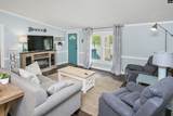2075 Great North Road - Photo 9