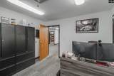 900 Riverhill Circle - Photo 35
