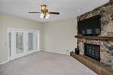 806 Village Lane - Photo 31