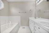 232 Autumnview Court - Photo 18