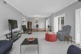 1829 Senate Street 5D - Photo 9
