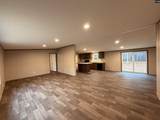 136 Carlton Drive - Photo 5