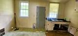 613 Henry Street - Photo 7