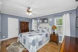 447 Payes Point - Photo 16
