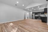 410 Lincolnshire Boulevard - Photo 7