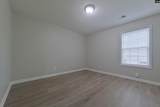 404 Castle Ridge Drive - Photo 12