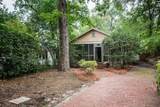 528 Queen Street - Photo 2