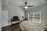 127 Saks Avenue - Photo 37