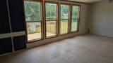 544 Jamestown Avenue - Photo 11
