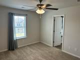 1071 Crescent Moon Loop - Photo 17