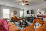 736 Phipps Lane - Photo 11