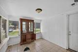 1525 Wyman Street - Photo 4