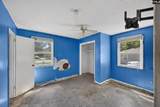 1525 Wyman Street - Photo 8