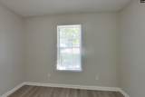 425 Northshore Court - Photo 12