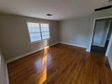 1100 Chevis Street - Photo 3