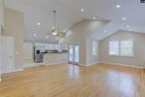2801 Lincoln Street - Photo 3