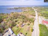 1415 Lake Drive - Photo 4