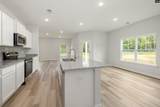 122 Middlesex Court - Photo 9