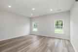 122 Middlesex Court - Photo 14