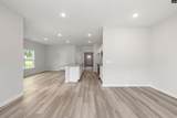 122 Middlesex Court - Photo 15