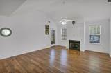 9 Twin Oaks Circle - Photo 5