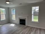 621 Falling Leaf Lane - Photo 7