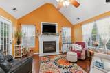 277 Elmwood Boulevard - Photo 17