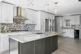 640 Windy Road - Photo 5