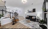 111 Village Walk - Photo 2