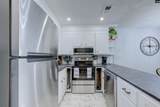 111 Village Walk - Photo 8