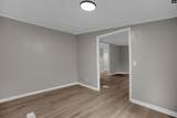 127 Castleville Court - Photo 17