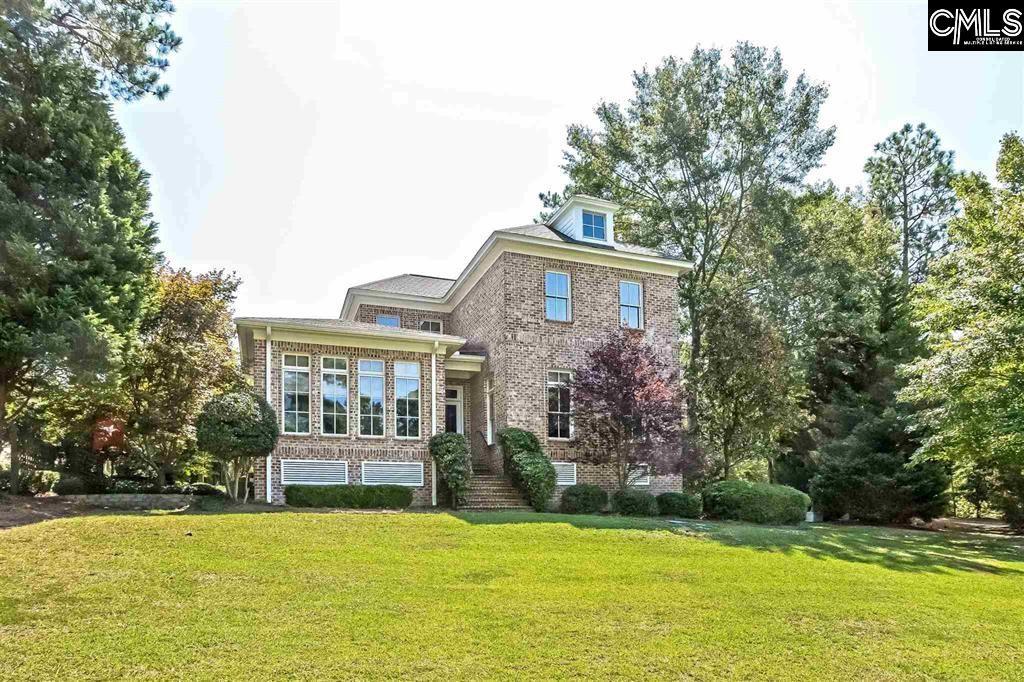 101 High Pointe Drive - Photo 1
