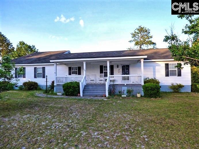 114 Simmons Drive - Photo 1