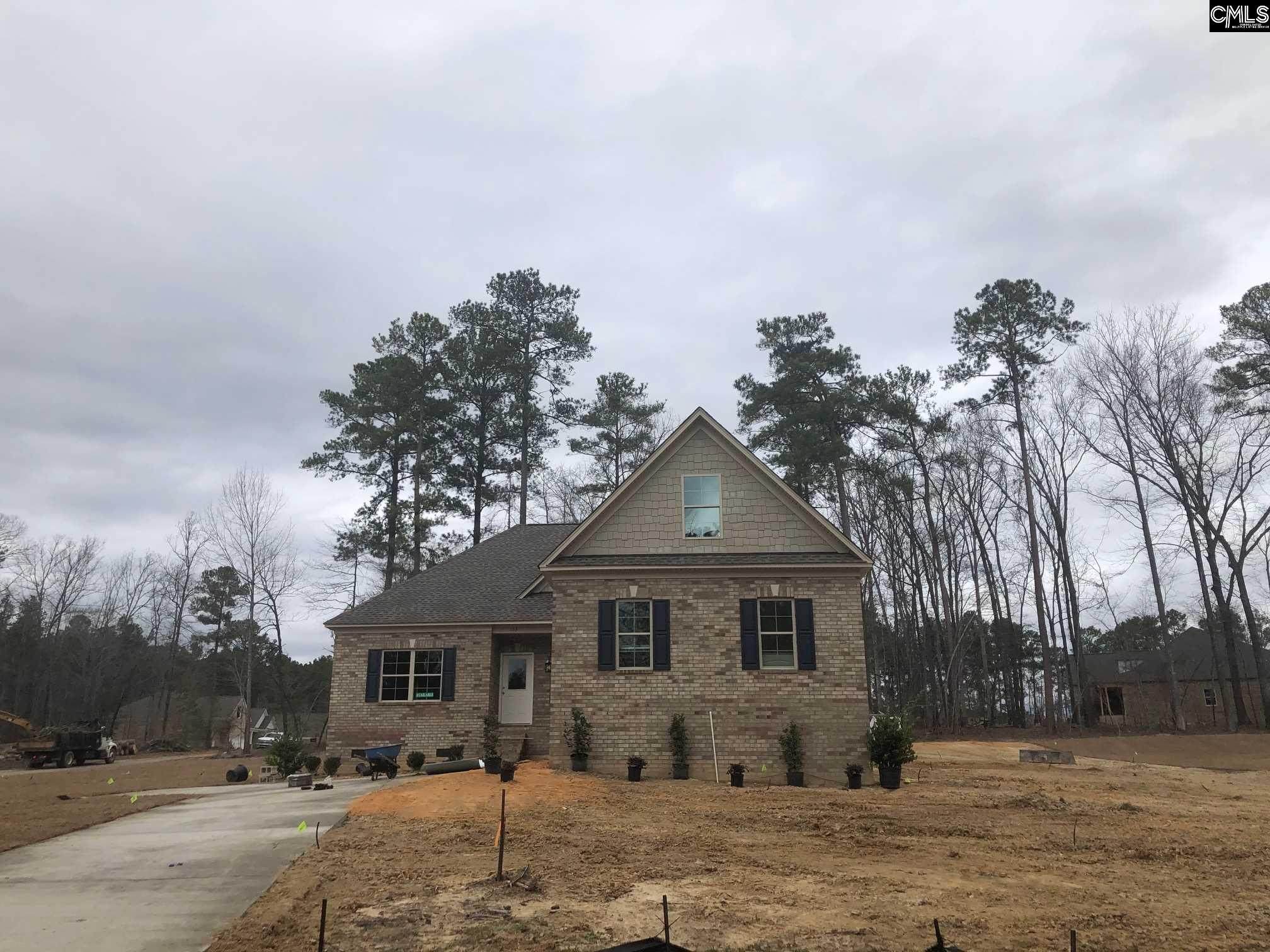 153 Golden Way - Photo 1