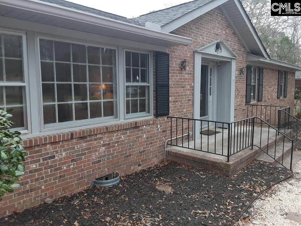 1154 Bayview Drive - Photo 1