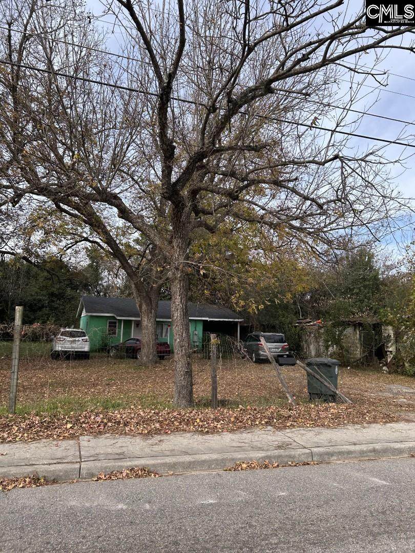 360 Moore Street - Photo 1