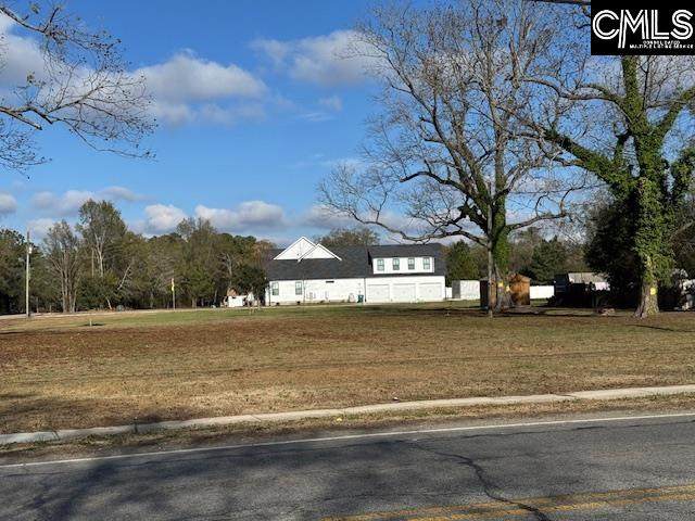 304 Saluda Avenue - Photo 1