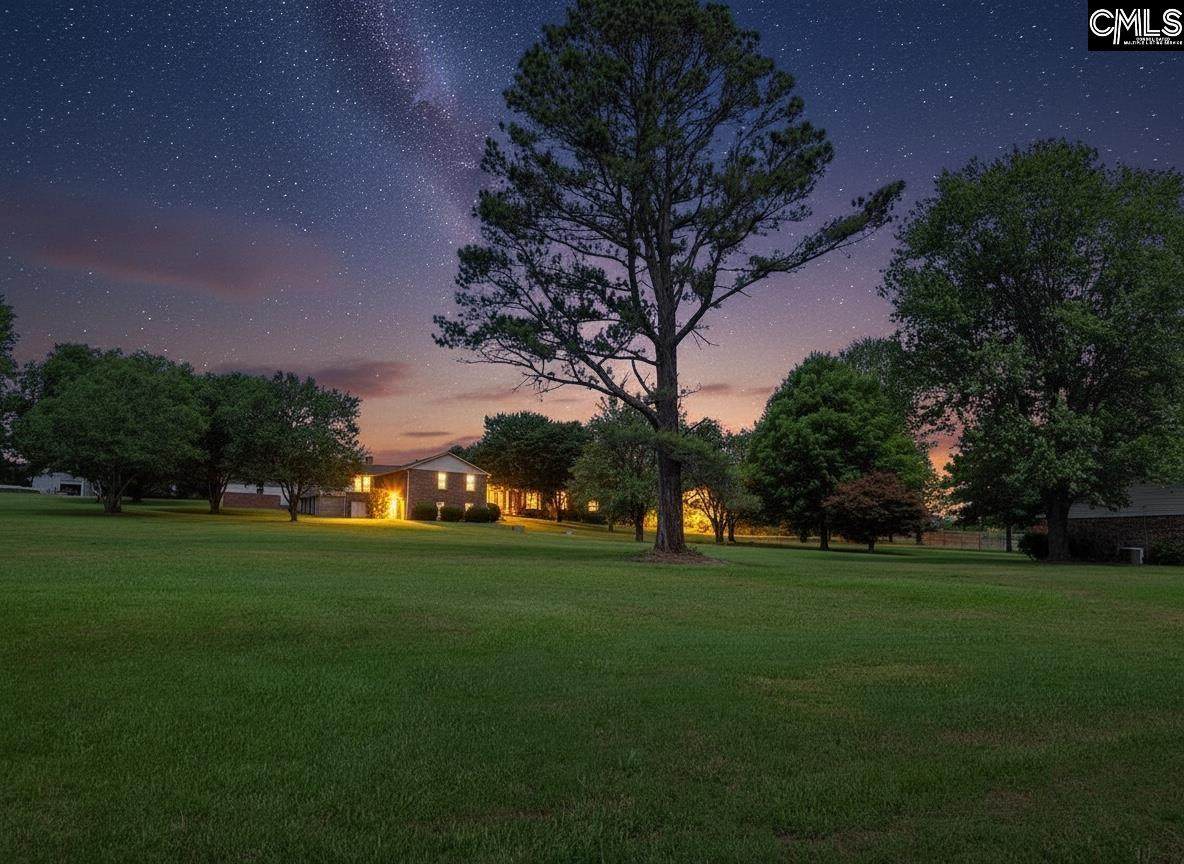 102 Huntington Drive - Photo 1