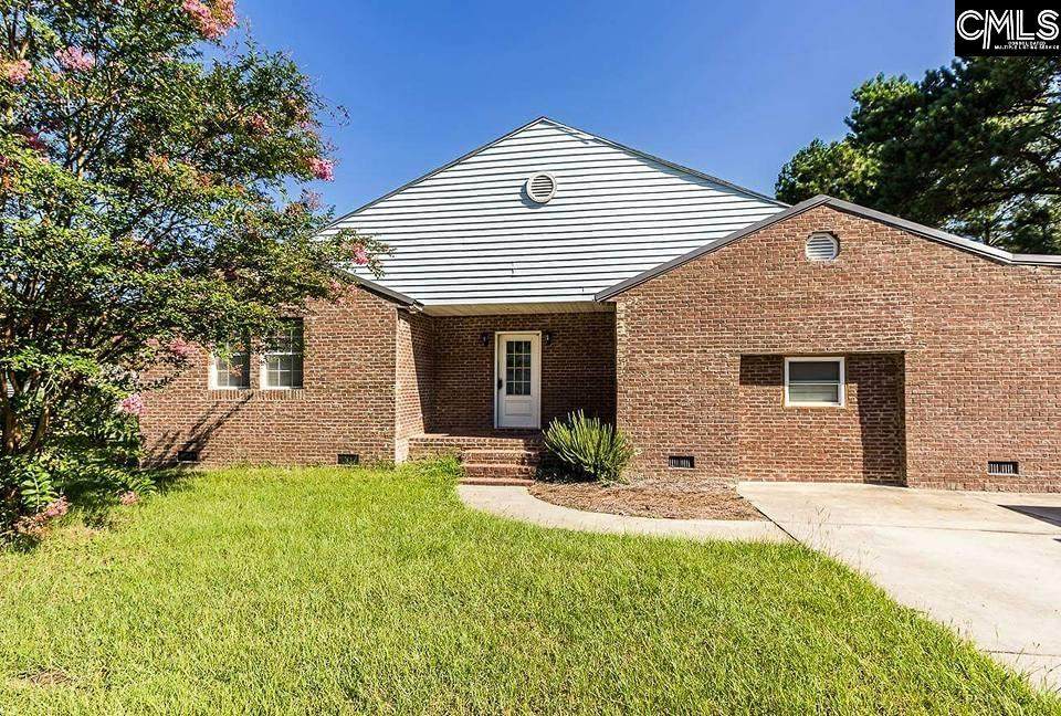 160 Elvington Lane - Photo 1