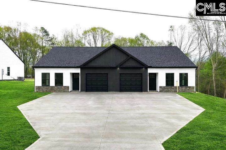 382 Davis Rd - Photo 1