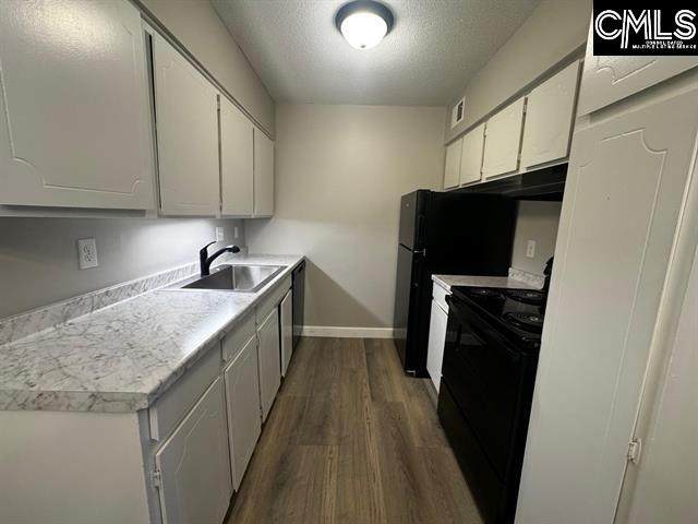 307 Menlo Drive - Photo 1