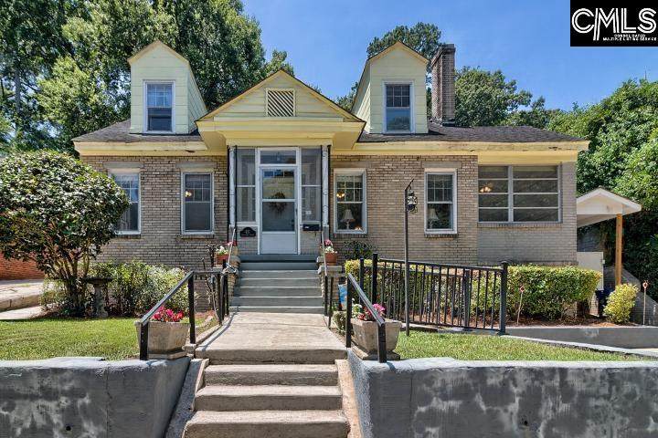 421 Waccamaw Avenue - Photo 1