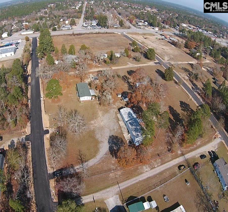 5123 Backman Avenue - Photo 1