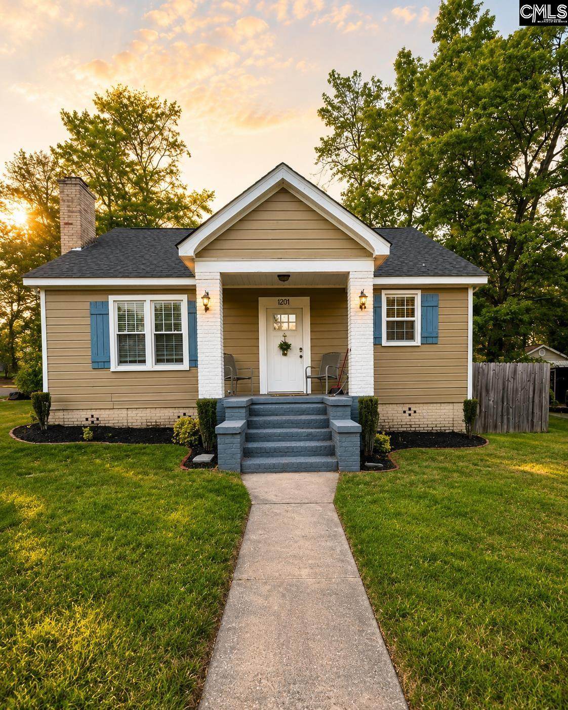 1201 Sycamore Avenue - Photo 1