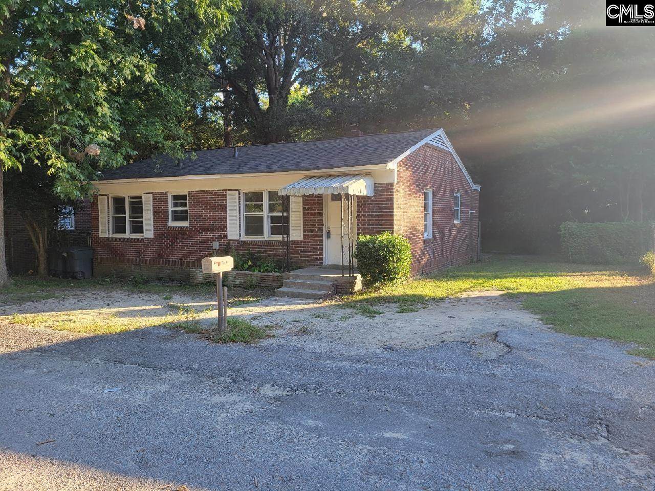 1510 Albemarle St - Photo 1